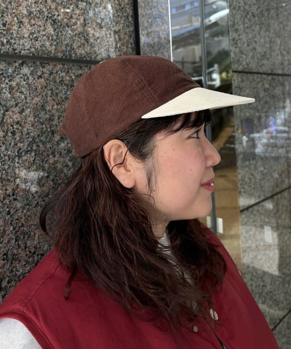 イガラシさんの「BEAMS WOMEN｜【別注】Champion / バックプリント リバースウィーブ(R) クルー スウェット」を使ったコーディネート