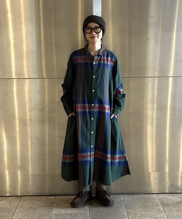 みりさんの「サイド リボン レッドクロス ベスト」を使ったコーディネート