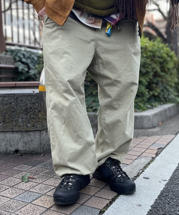 BAKU(東江 漠)さんの「BEAMS WOMEN｜ボーダー ビッグ ストール」を使ったコーディネート