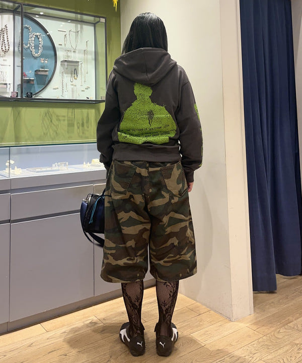 ゆいさんの「BEAMS WOMEN｜I Hate Monday / New Flower Lace ストッキング」を使ったコーディネート