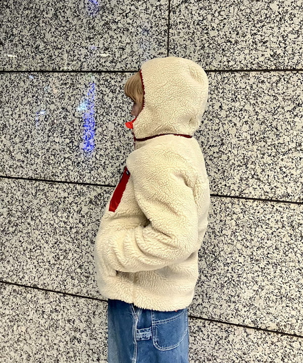 小原 もこさんの「BEAMS WOMEN｜【別注】BIGMAC / リペア オーバーオール▲」を使ったコーディネート