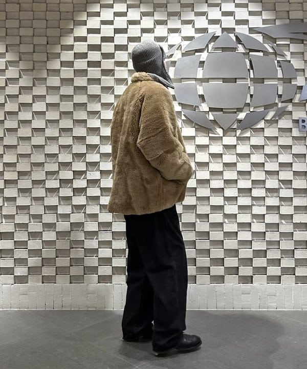 rogiさんの「BEAMS WOMEN｜Cardigan Double Jacquard Chevron Pattern」を使ったコーディネート