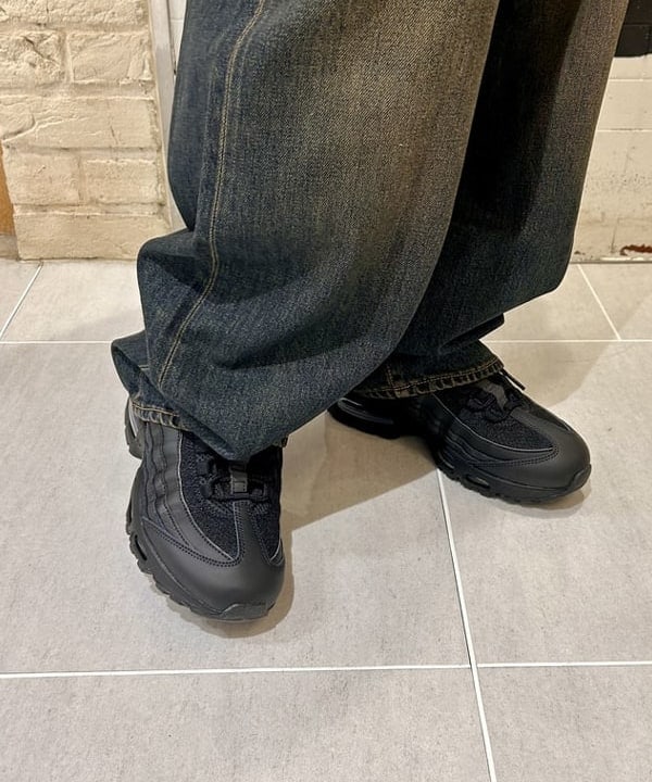 Shutoさんの「BEAMS WOMEN｜ワイドストレート デニムパンツ」を使ったコーディネート