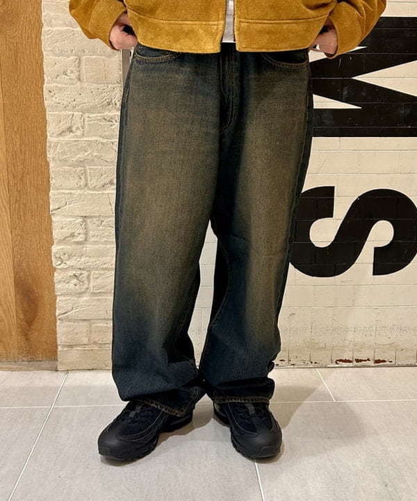 Shutoさんの「BEAMS WOMEN｜ワイドストレート デニムパンツ」を使ったコーディネート