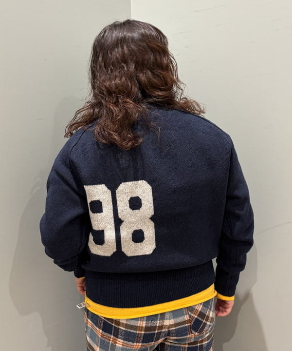 イガラシさんの「BEAMS WOMEN｜ビッグ ロゴ クルー」を使ったコーディネート