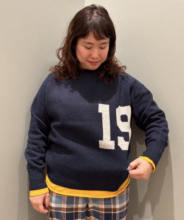 イガラシさんの「BEAMS WOMEN｜ビッグ ロゴ クルー」を使ったコーディネート