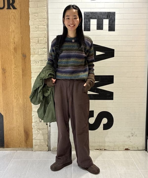 津藤 理佐子さんの「BEAMS WOMEN｜ソロテックス M-65 パーカ」を使ったコーディネート