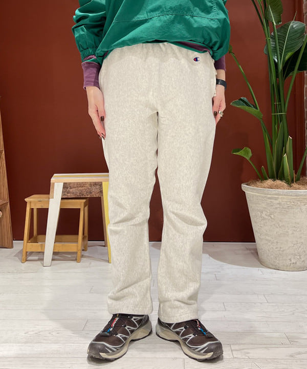 エノモト アミさんの「BEAMS WOMEN｜サイドボタン アノラック」を使ったコーディネート