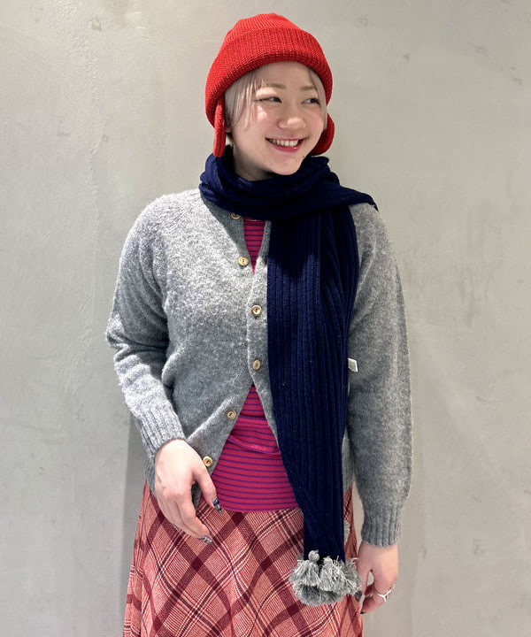 スミレさんの「BEAMS WOMEN｜【別注】Nor&rsquo;Easterly / シェットランド シャギー カーディガン 25F」を使ったコーディネート