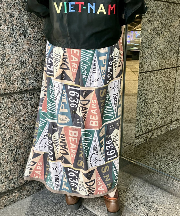 小原 もこさんの「BEAMS WOMEN｜リバーシブル ダウン ジャケット」を使ったコーディネート