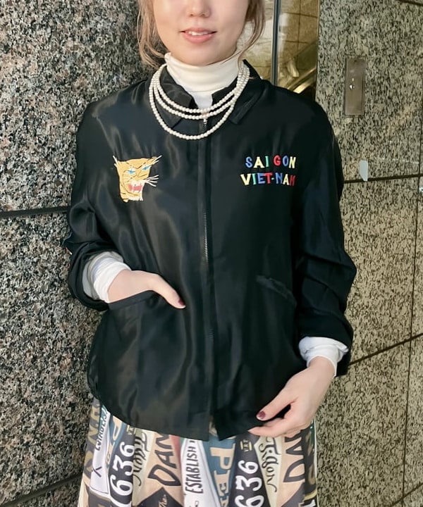 小原 もこさんの「BEAMS WOMEN｜リバーシブル ダウン ジャケット」を使ったコーディネート