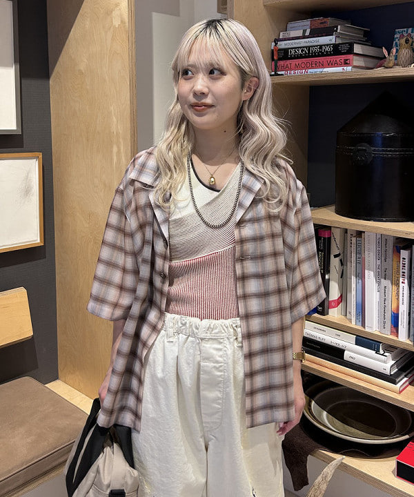 ando naoさんの「BEAMS WOMEN｜maturely / ボイル チェック 5スリーブ シャツ」を使ったコーディネート