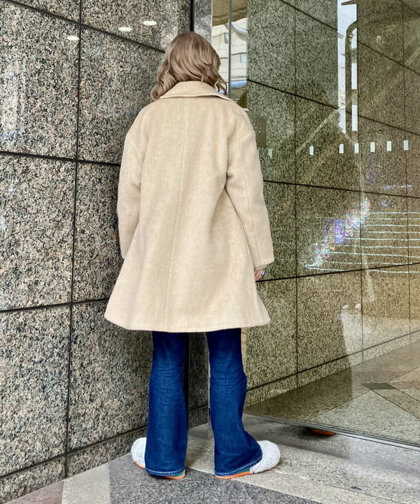 小原 もこさんの「BEAMS WOMEN｜maturely / シャギー ヘリンボーン ダッフルコート」を使ったコーディネート