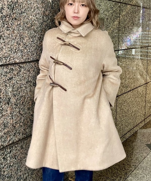 小原 もこさんの「BEAMS WOMEN｜maturely / シャギー ヘリンボーン ダッフルコート」を使ったコーディネート