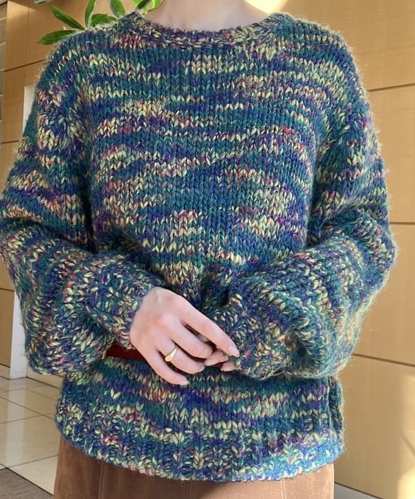 Hazukiさんの「BEAMS WOMEN｜1.5ゲージ マルチ バルキー ニット」を使ったコーディネート