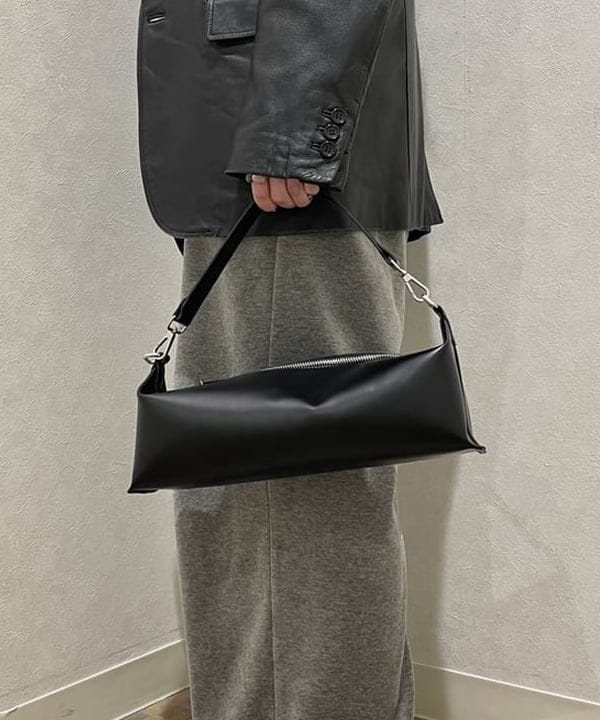 reiさんの「BEAMS WOMEN｜ワイド 2WAY バッグ」を使ったコーディネート