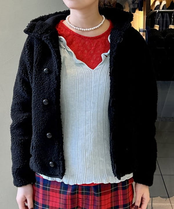 早川 萌子さんの「BEAMS WOMEN｜Gymphlex / ボア フード ジャケット」を使ったコーディネート