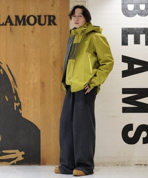 SUDOさんの「BEAMS WOMEN｜【EXCLUSIVE】ARC&rsquo;TERYX / Beta SL Jacket M」を使ったコーディネート