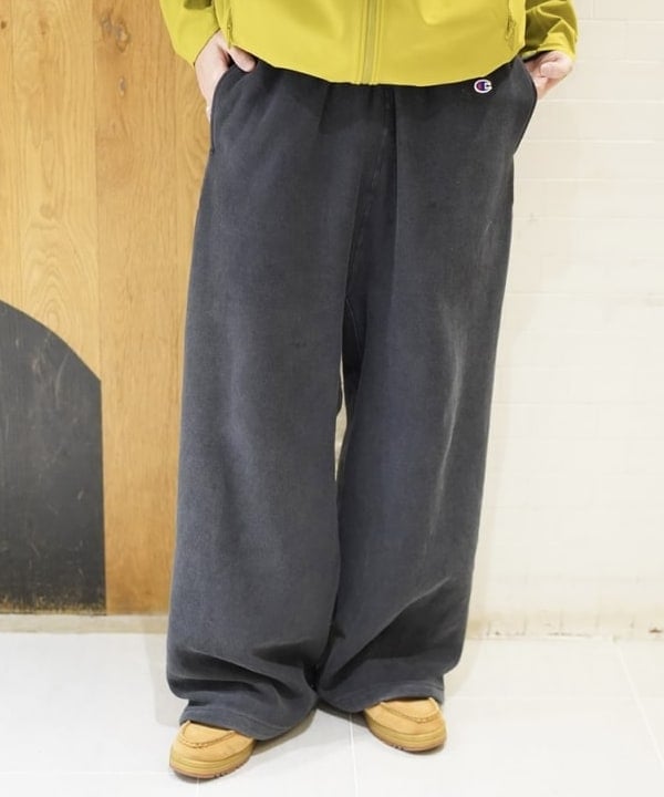 SUDOさんの「BEAMS WOMEN｜【EXCLUSIVE】ARC&rsquo;TERYX / Beta SL Jacket M」を使ったコーディネート