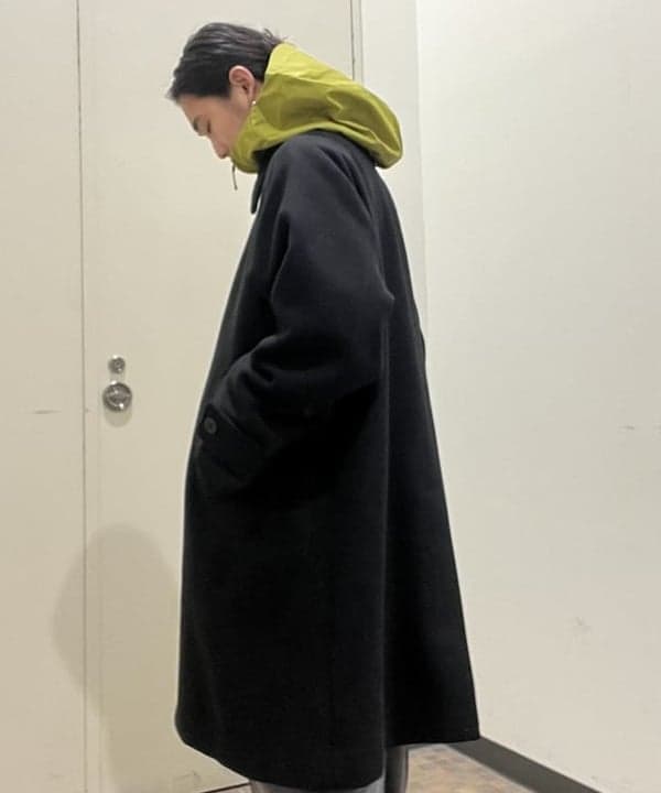 菊田 悠さんの「BEAMS WOMEN｜ワイドフィット フリース ステンカラーコート」を使ったコーディネート