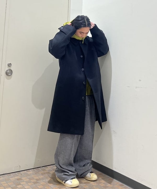 菊田 悠さんの「BEAMS WOMEN｜ワイドフィット フリース ステンカラーコート」を使ったコーディネート