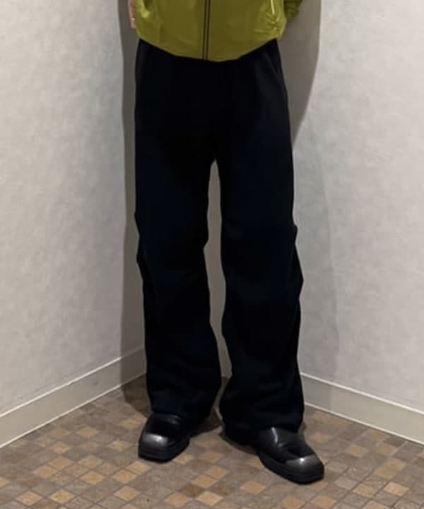 配島 孝明さんの「BEAMS WOMEN｜【EXCLUSIVE】ARC&rsquo;TERYX / Beta SL Jacket M」を使ったコーディネート