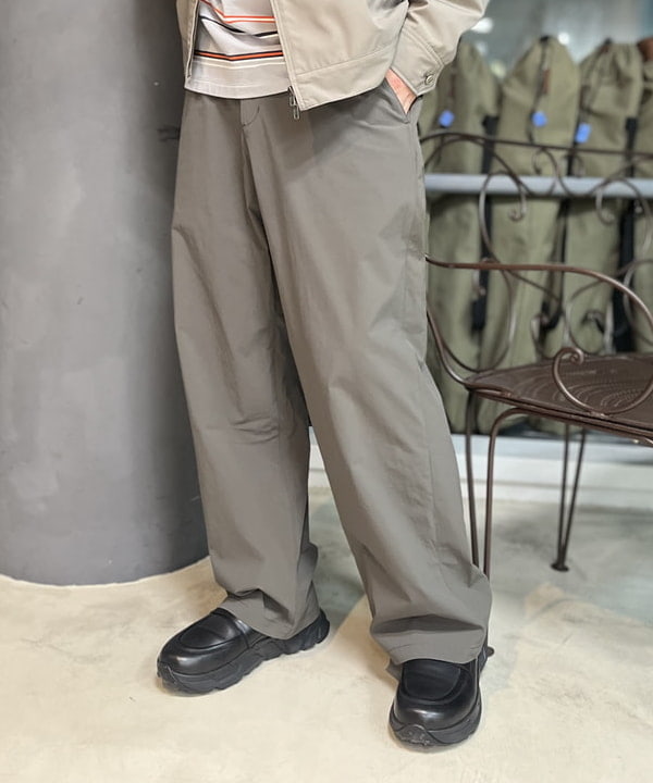 BAKU(東江 漠)さんの「BEAMS WOMEN｜シンセティックレザーカラー ジャケット」を使ったコーディネート