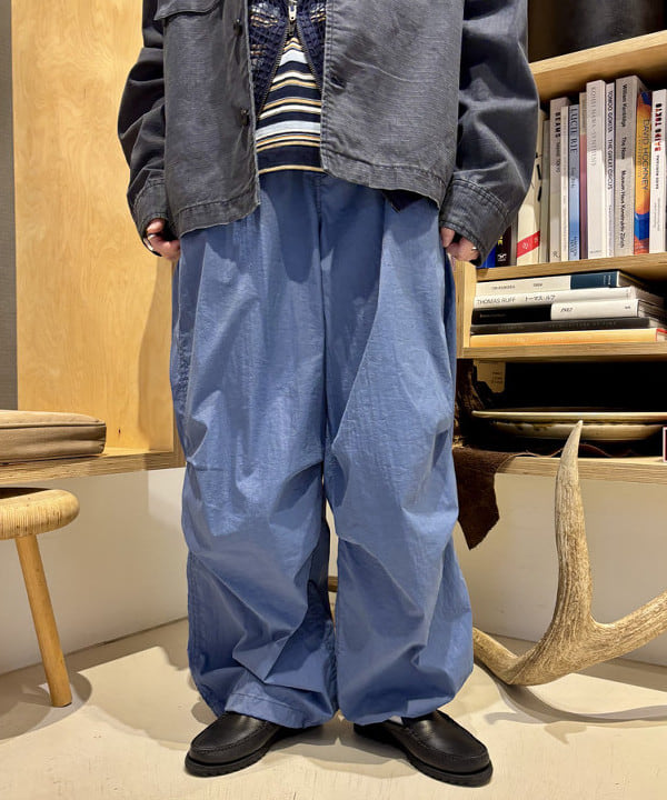 吉野 多恵さんの「BEAMS WOMEN｜リップストップ ミリタリー ブルゾン」を使ったコーディネート