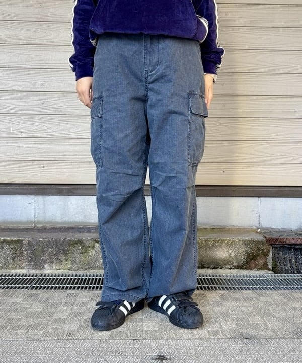 チナツさんの「BEAMS WOMEN｜リップストップ ミリタリー パンツ」を使ったコーディネート