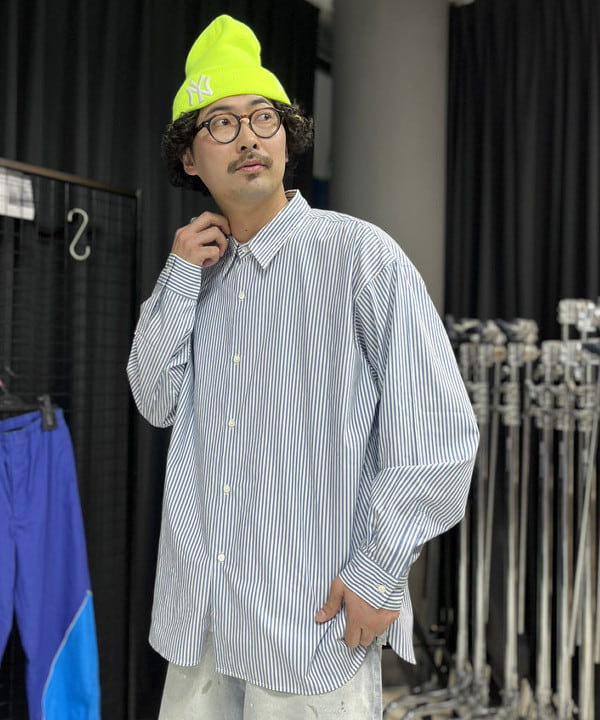 BAKU(東江 漠)さんの「BEAMS WOMEN｜バックボタンシャツ」を使ったコーディネート