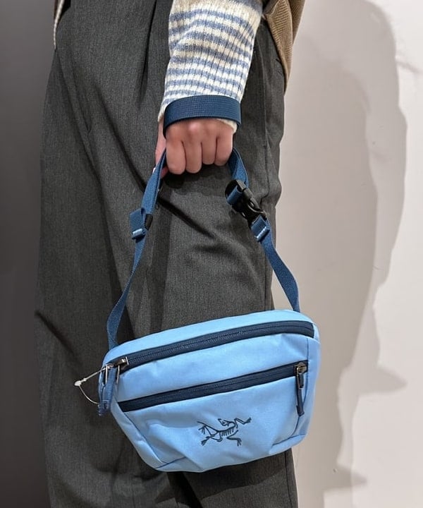 ando naoさんの「BEAMS WOMEN｜【別注】WINNER CAP / 2TONE CAP 25FW」を使ったコーディネート