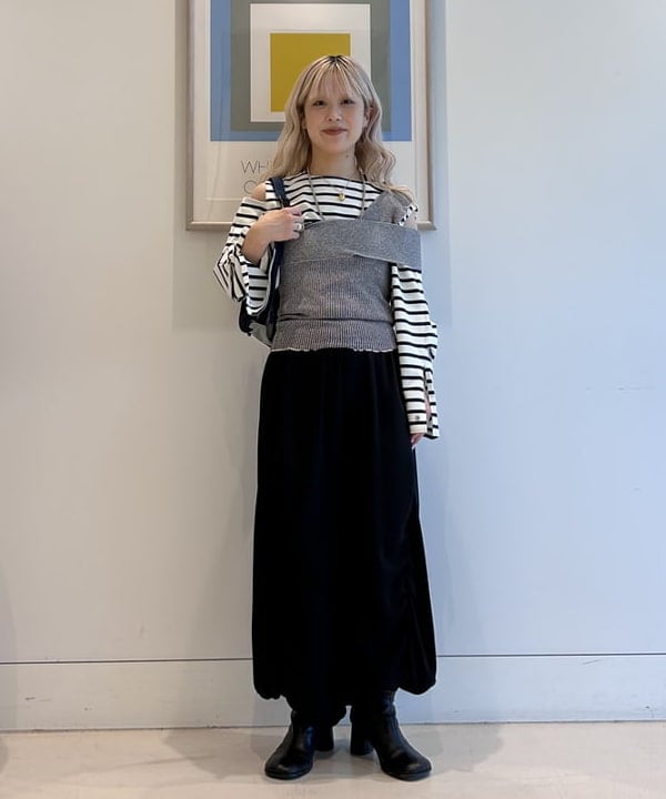 ando naoさんの「BEAMS WOMEN｜maturely / ボーダー オープン ショルダー ロングスリーブ カットソー」を使ったコーディネート