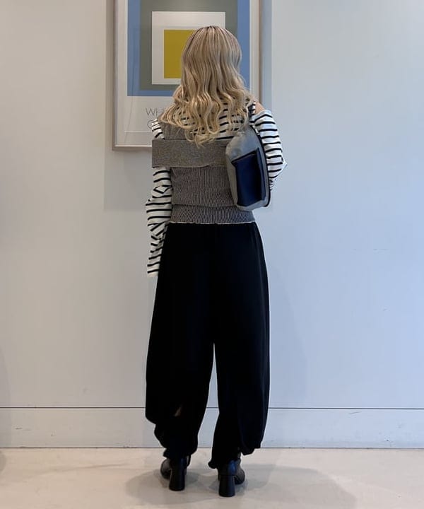 ando naoさんの「BEAMS WOMEN｜maturely / ボーダー オープン ショルダー ロングスリーブ カットソー」を使ったコーディネート