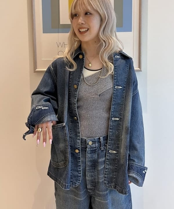 ando naoさんの「BEAMS WOMEN｜maturely / プレーティング ワンショルダー ベスト」を使ったコーディネート