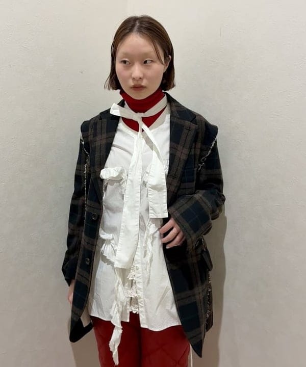 水野 萌香さんの「BEAMS WOMEN｜maturely / オーガニック コットン ハート フリルシャツ」を使ったコーディネート