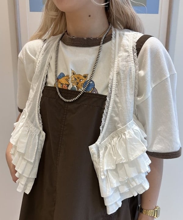 ando naoさんの「BEAMS WOMEN｜【別注】HEAR MY NAME &times; maturely / プレイヤーズ プリント ショートスリーブ」を使ったコーディネート