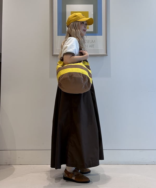 ando naoさんの「BEAMS WOMEN｜【別注】HEAR MY NAME &times; maturely / プレイヤーズ プリント ショートスリーブ」を使ったコーディネート