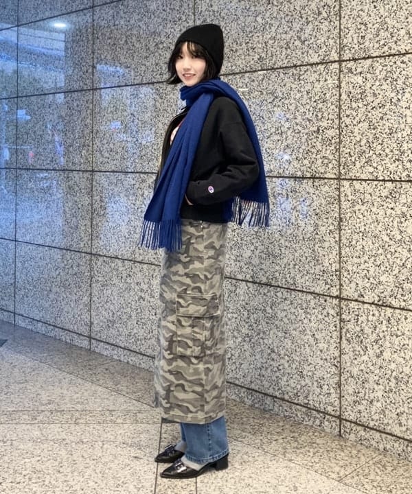 加歩さんの「BEAMS WOMEN｜【別注】Champion / ジップ スウェット」を使ったコーディネート