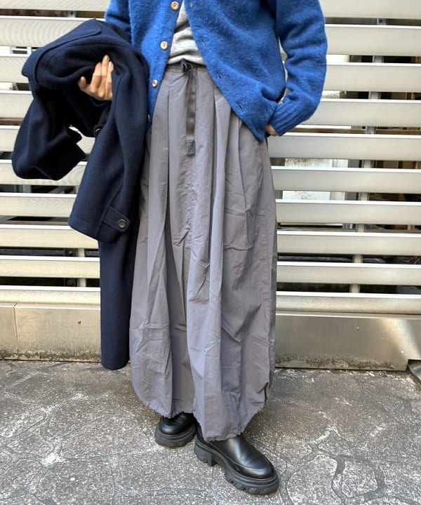 オカモト ミサキさんの「BEAMS WOMEN｜モッサー ロング ダッフルコート 25FW」を使ったコーディネート