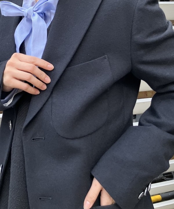 多田 日奈子さんの「BEAMS WOMEN｜AK+1 / ウール ソリッド 2ボタン ジャケット」を使ったコーディネート