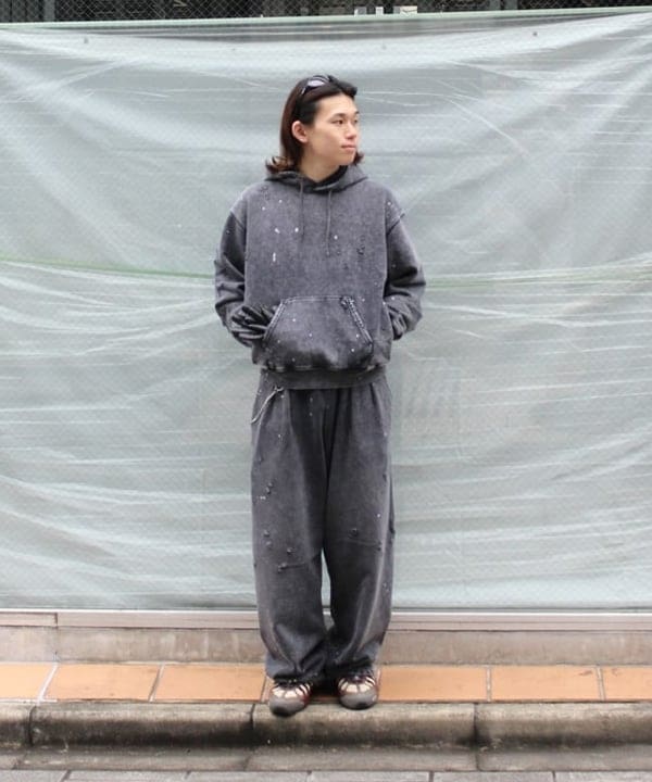 寺田 昌容さんの「BEAMS WOMEN｜ワイドショートフィット ダメージ フーディ」を使ったコーディネート