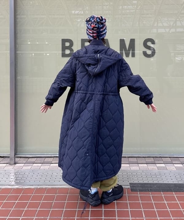 矢野(青木)優香さんの「【別注】ENGINEERED GARMENTS / ラップ スカート」を使ったコーディネート