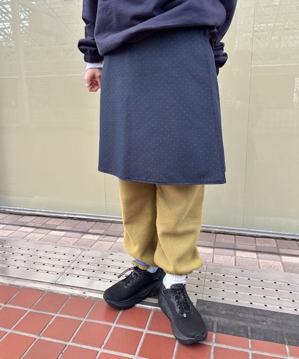 矢野(青木)優香さんの「【別注】ENGINEERED GARMENTS / ラップ スカート」を使ったコーディネート