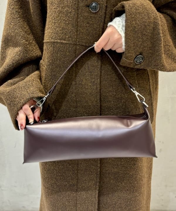 ヒカリさんの「BEAMS WOMEN｜スタンドカラー シングル コート」を使ったコーディネート