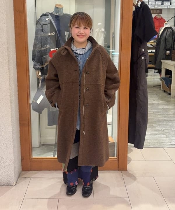 大石彩可さんの「BEAMS WOMEN｜メタル メッシュ チェーン バッグ」を使ったコーディネート