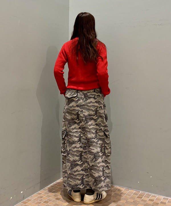 はやしあかねさんの「BEAMS WOMEN｜カーゴ ポケット タイト スカート」を使ったコーディネート