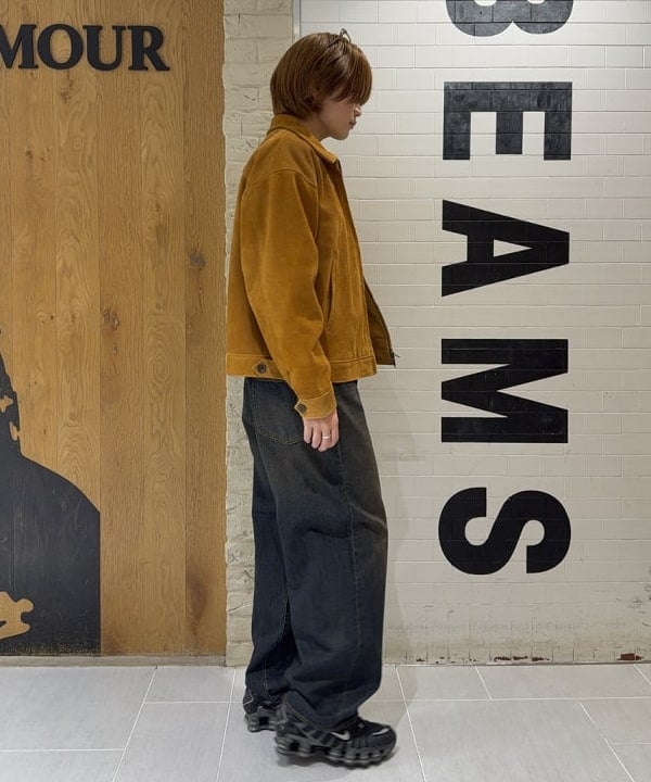 マツミヤさんの「BEAMS WOMEN｜ワイドストレート デニムパンツ」を使ったコーディネート