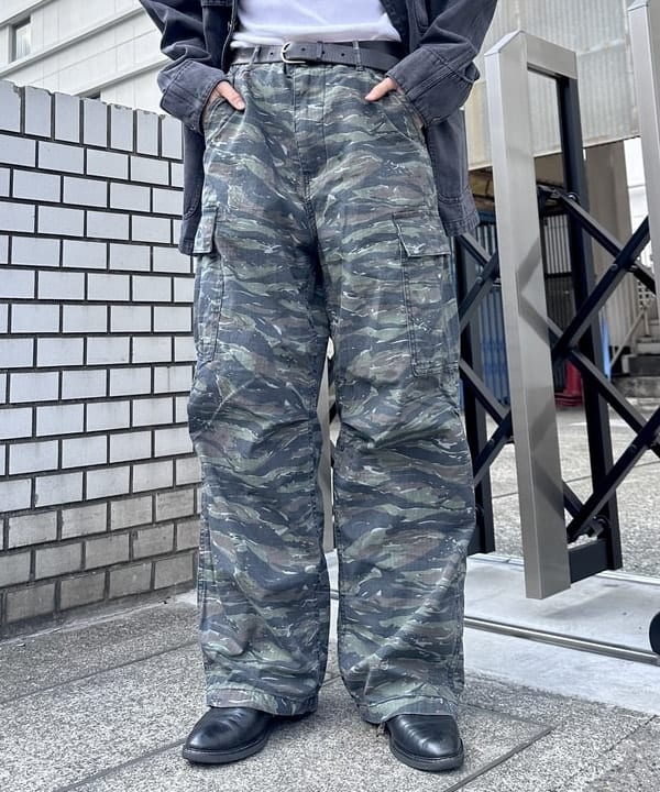なるみさんの「フェード デニム ルーズ カバーオールジャケット」を使ったコーディネート