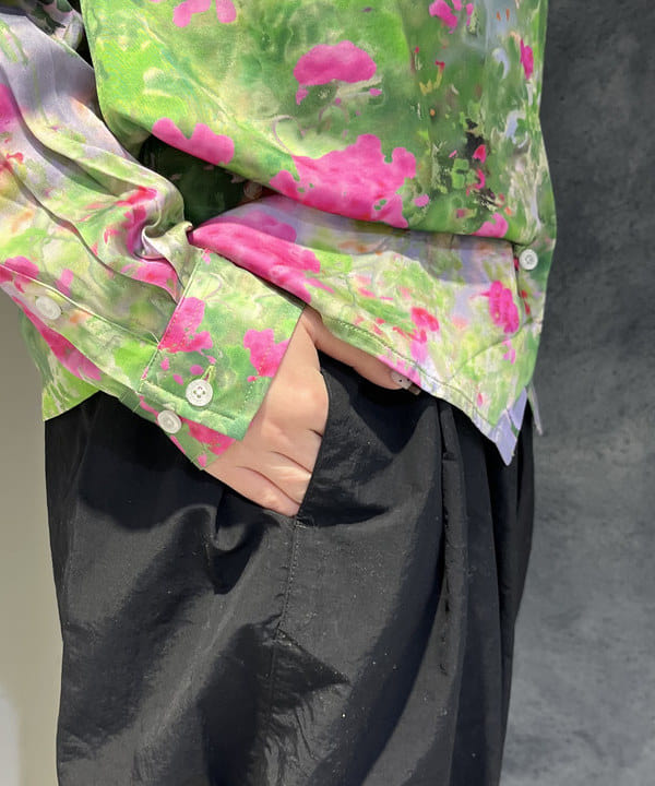 星野 真依さんの「BEAMS WOMEN｜PAM_FloralShrtSP」を使ったコーディネート