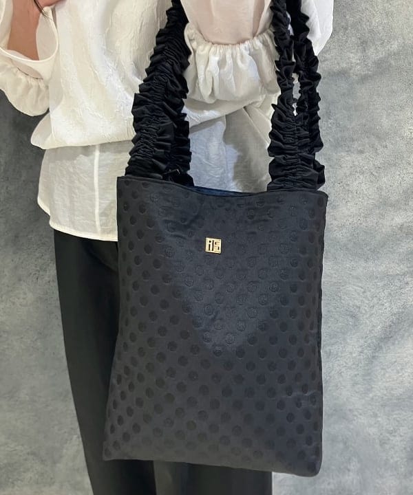 OSUMIさんの「BEAMS WOMEN｜エディター東原妙子 &times; Demi-Luxe BEAMS / 2WAY ジャカード ブラウス」を使ったコーディネート